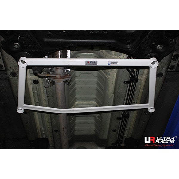 Ultra Racing Kia Sportage  2014 - Front Lower Brace