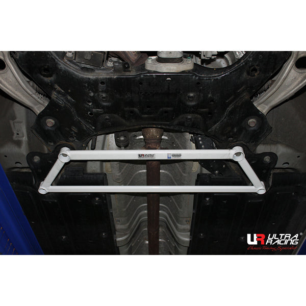 Ultra Racing Hyundai i40  2011 - Front Lower Brace