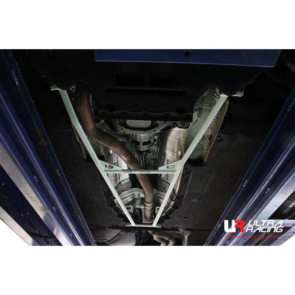 Ultra Racing Audi A6 (C7) 3.0 TDI Quattro 2010 - Mid Lower Brace