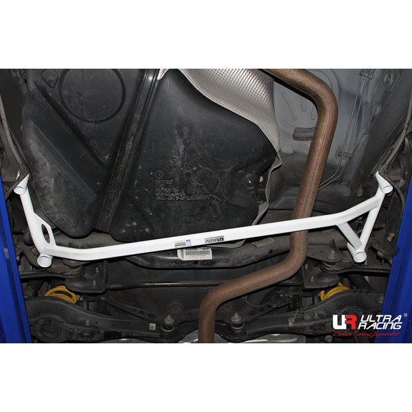 Ultra Racing Volkswagen Golf Mk7 2.0 TDI 2012 - Rear Lower Brace