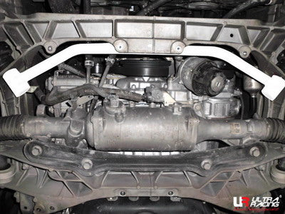 Ultra Racing Lexus LS460 4.6 2007 - Front Lower Brace