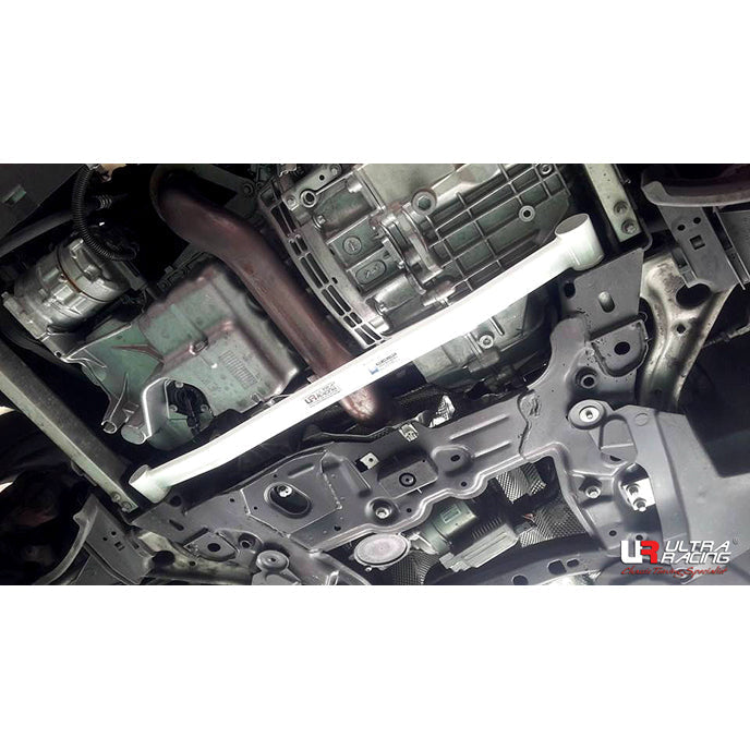 Ultra Racing Mercedes GLA (X156) GLA45 AMG 2013 - Front Lower Brace