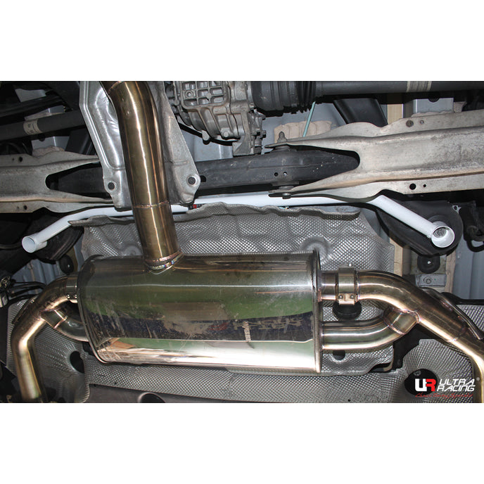 Ultra Racing Mercedes CLA (C117) CLA45 AMG 2013 - Rear Lower Brace