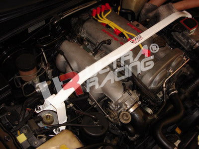 Ultra Racing Mazda MX5 (NA/NB)  - Front Strut Brace