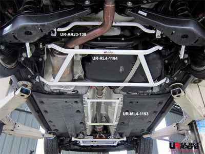 Ultra Racing Volkswagen Scirocco 1.4 TSI 2008 - Rear Lower Brace