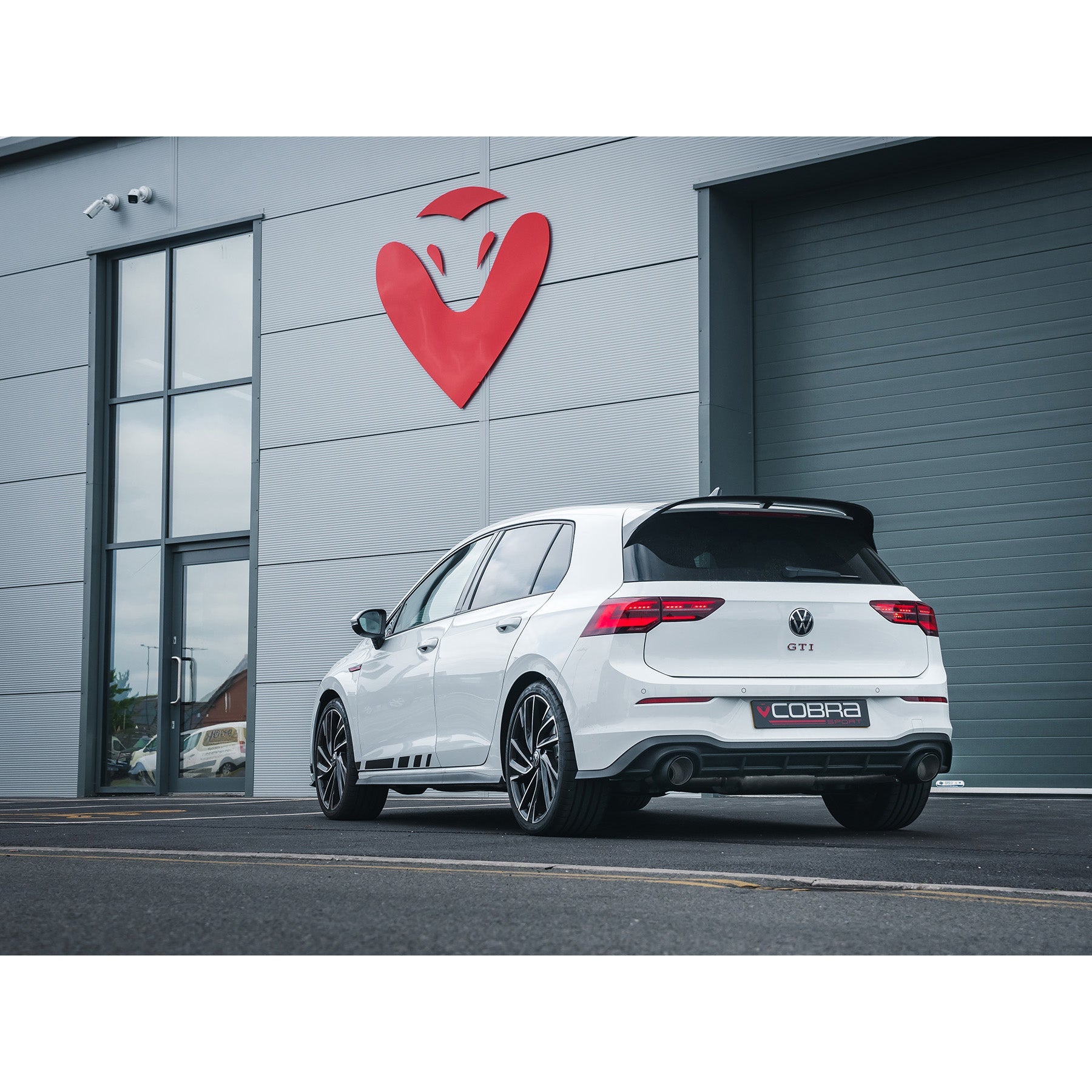 VW Golf GTI (Mk8) 2.0 TSI (20>) Box Delete Race GPF Back Performance Exhaust